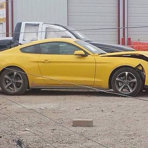 Crashed 2015 Mustang