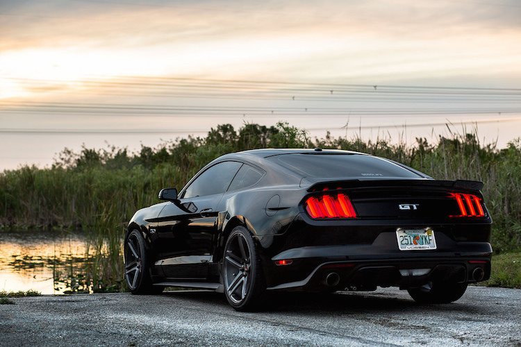 2015-Mustang-Aggressive-Offsets.jpg
