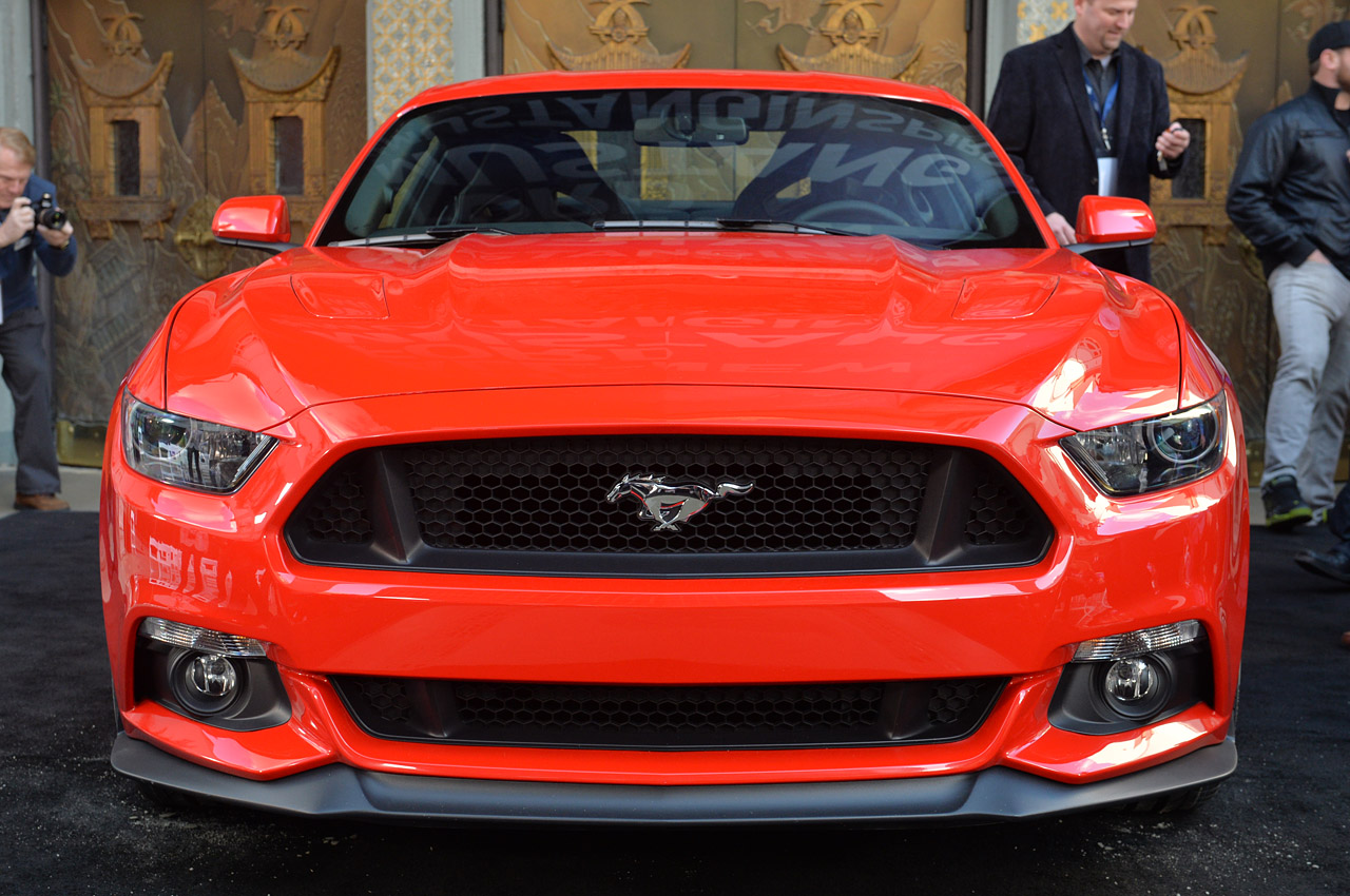 05-2015-ford-mustang-live.jpg