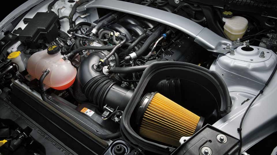 2015 GT350 Engine .jpg