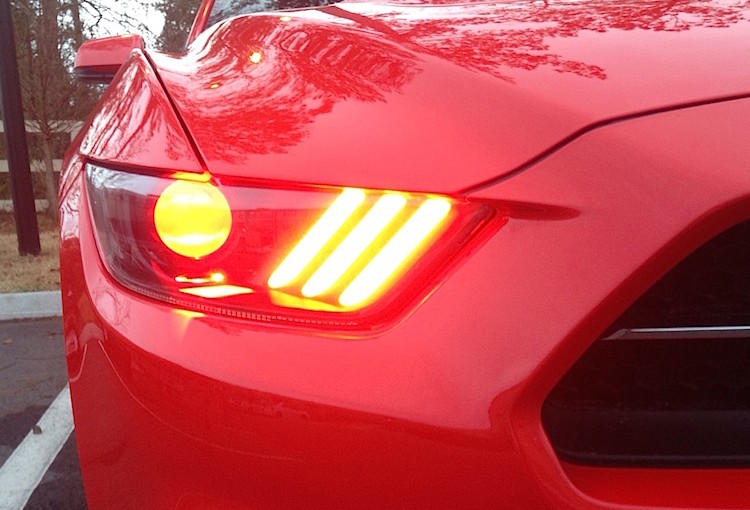 2015-Mustang-Custom-Headlights-750x510.jpg