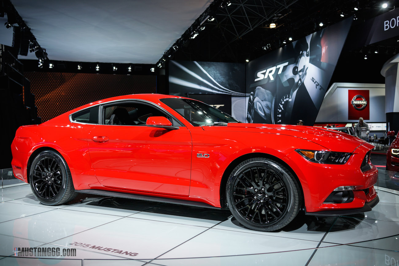2015 Mustang NYIAS-4.jpg