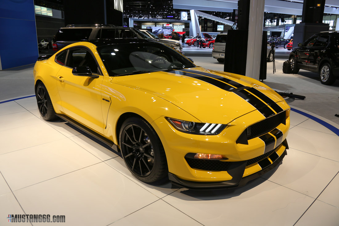 2016 GT350 Mustang-4.jpg