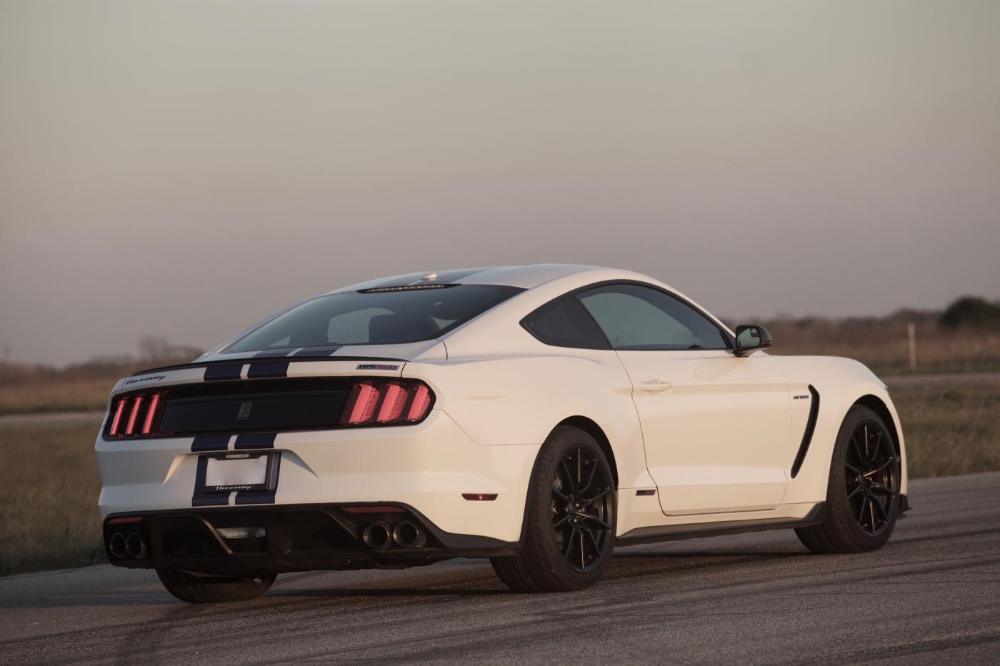 2016_Ford_Mustang_Shelby_GT350_HPE800_SC_02.jpg