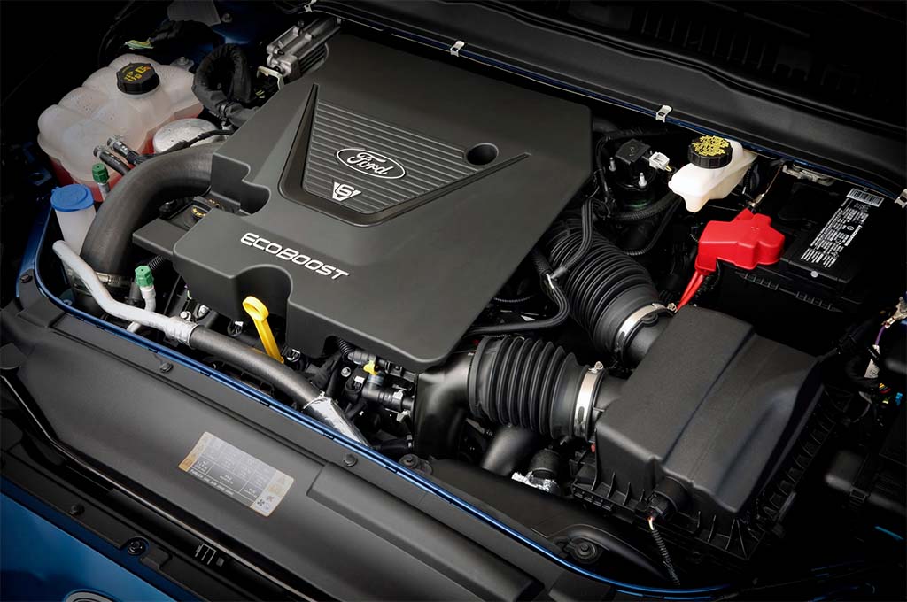 2017-Ford-Fusion-Sport-2-7-liter-EcoBoost-V-6.jpg