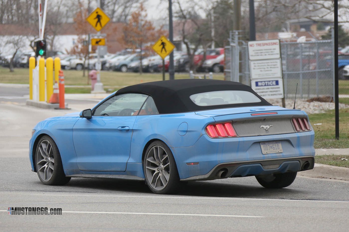 2017 Mustang Grabber Blue-10.jpg