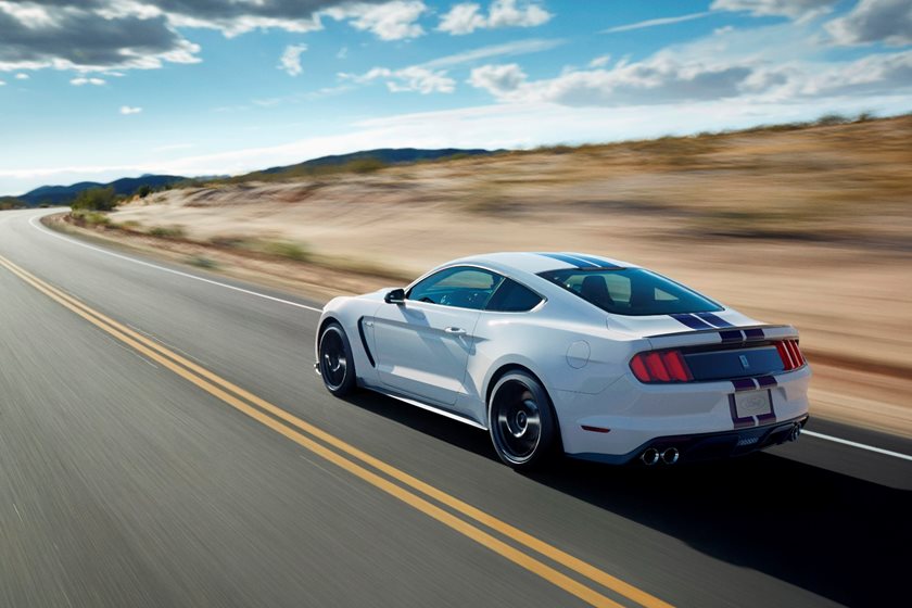 2018-ford-mustang-shelby-gt350-rear-view-driving-carbuzz-406428-840x560.jpg