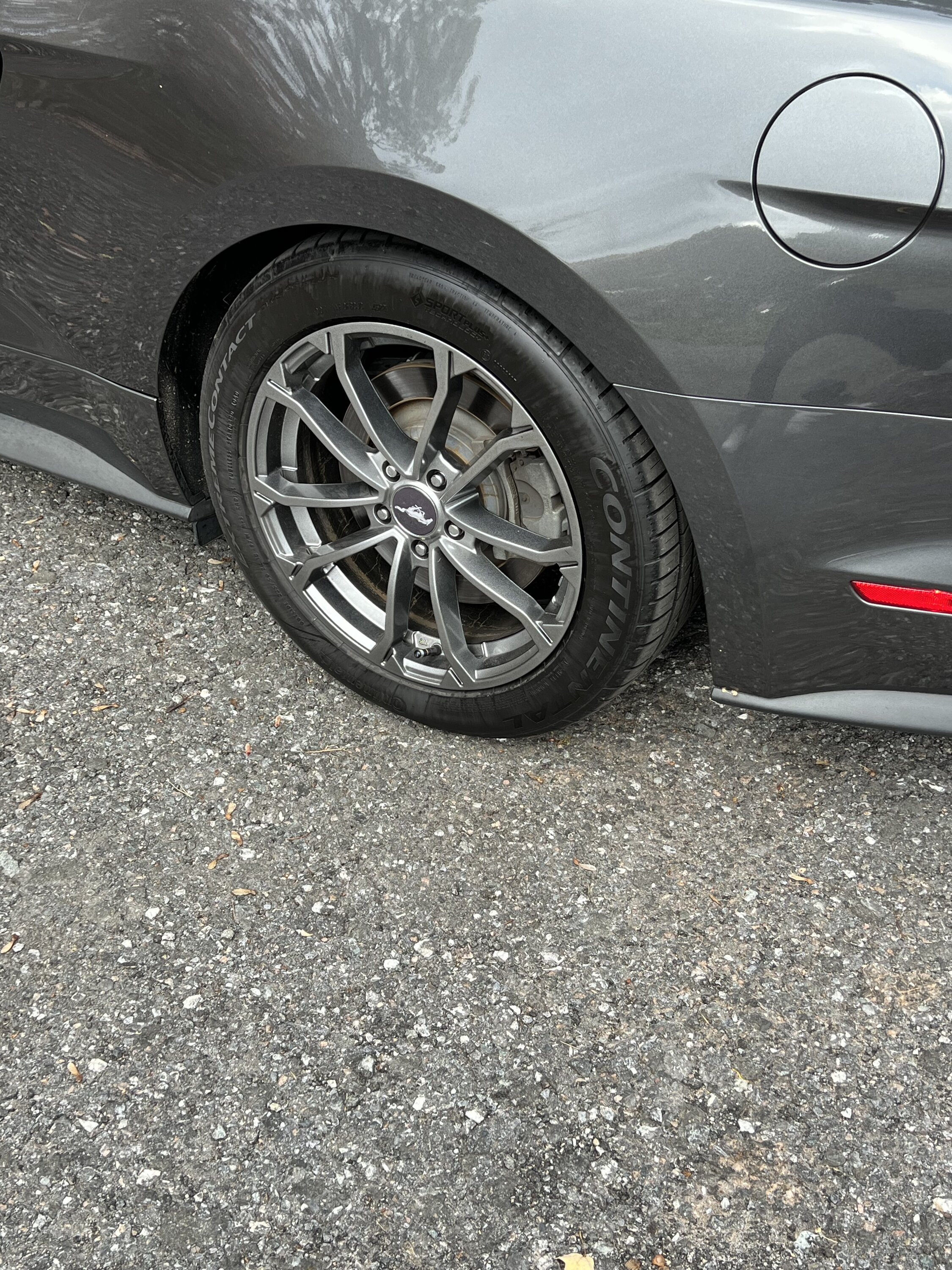 2018 Ford Mustang Wheel-Larger Tire.jpg