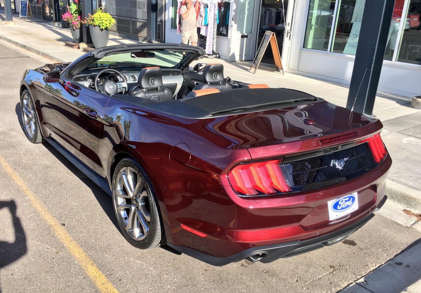 2018-Mustang-Royal-Crimson-1.jpg