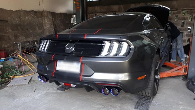 2018+ Ford Mustang GT Facelift | ARMYTRIX Decat/Cat-Back Valved Exhaust