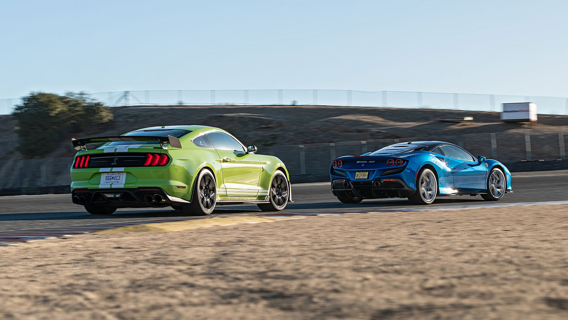 2020-Ford-Mustang-Shelby-GT500-18.jpg