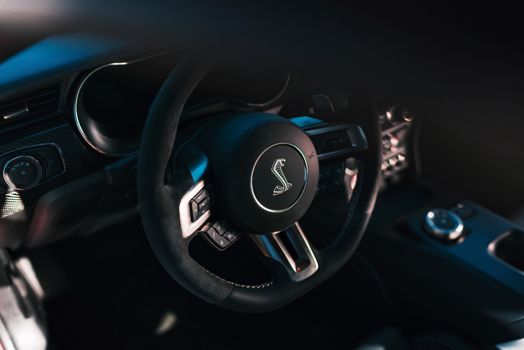 2020-Shelby-GT500-Mustang-Interior-and-Detail-10_zpsaukv9fr6.jpg