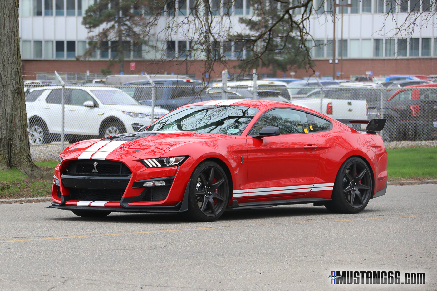 2020-Shelby-GT500-Mustang-Race-Red-3.jpg