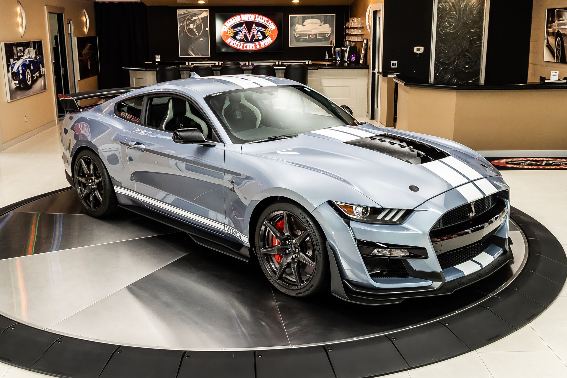 2022-ford-mustang-shelby-gt500-carbon-fiber-track-pack-heritage-edition (1).jpeg