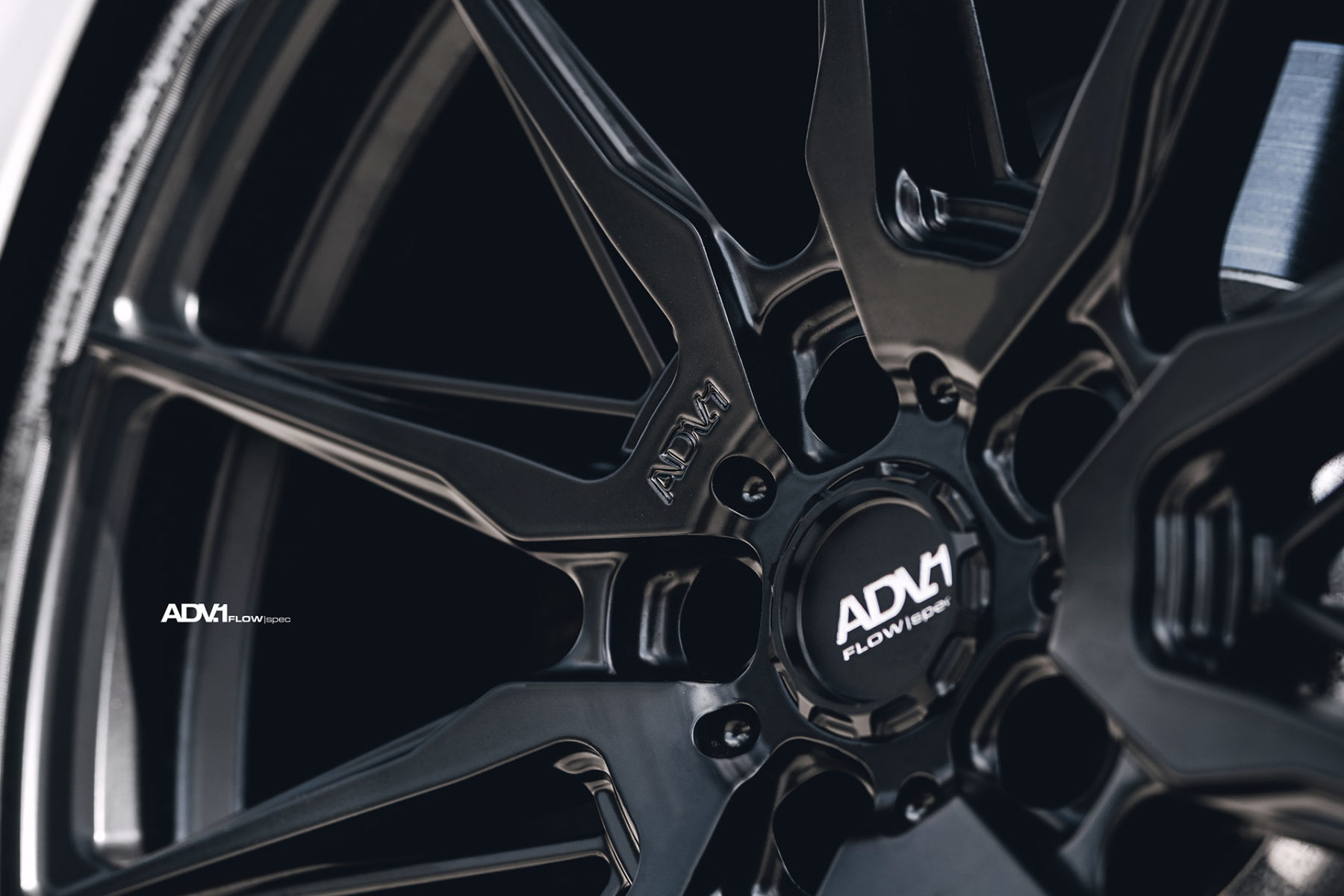 alpine-white-bmw-5-series-g30-satin-black-adv1-flow-spec-formed-wheels-matte-rims-j.jpg