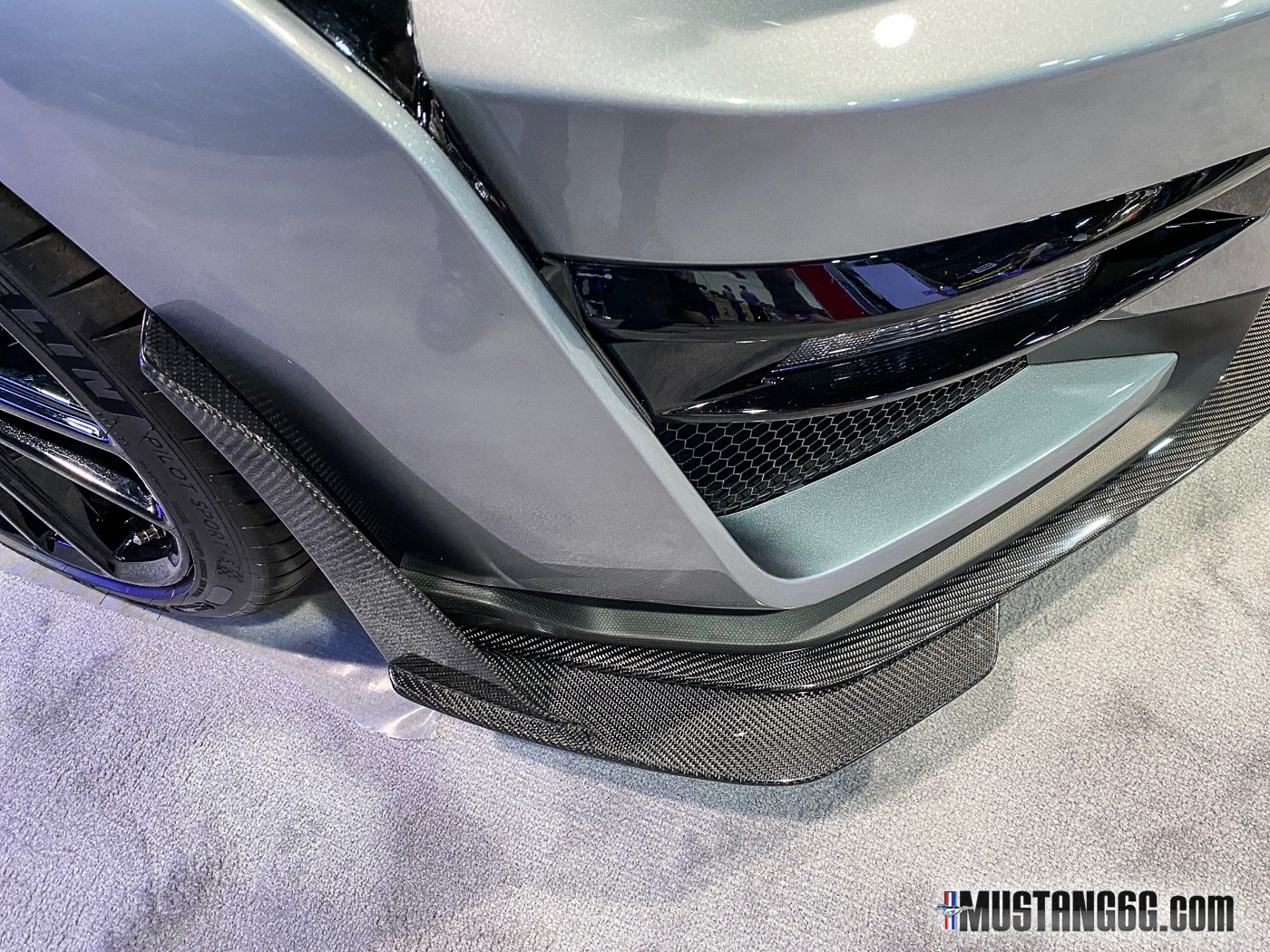 Anderson-Composites-2020-Shelby-GT500-Build-SEMA-2019-8.jpg