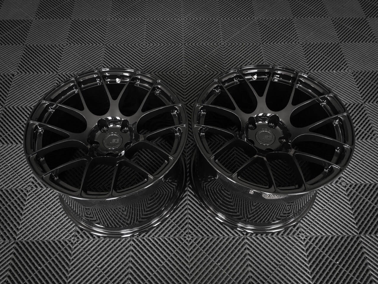 bc-forged-rs40-gloss-black-forged-mesh-concave-wheels.jpg