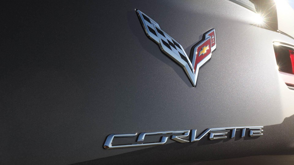Chevrolet-logo-iphone-wallpaper-hd-960x540.jpg