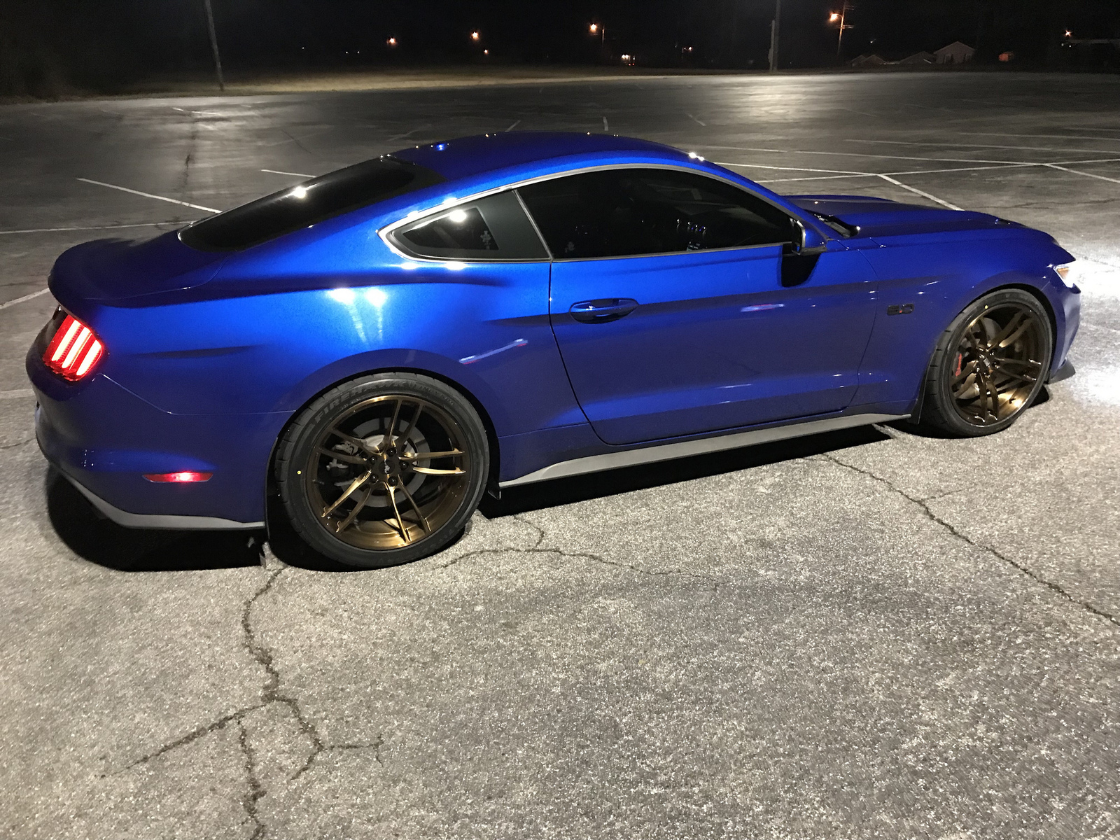 deep-impact-blue-ford-mustang-gtpp-s550-p51-101rf-brushed-bonze-concave-wheels.jpg