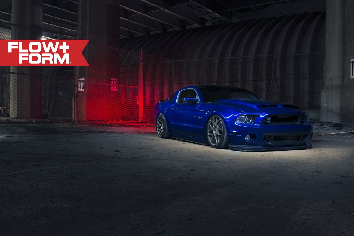 deep-impact-blue-ford-mustang-s197-hre-ff01-flow-form-mesh-concave-wheels.jpg
