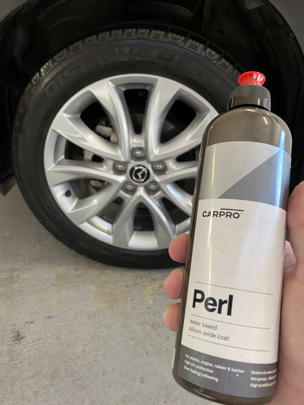 CarPro PERL 1 Liter | Plastic Engine Rubber Tire Interior Dressing