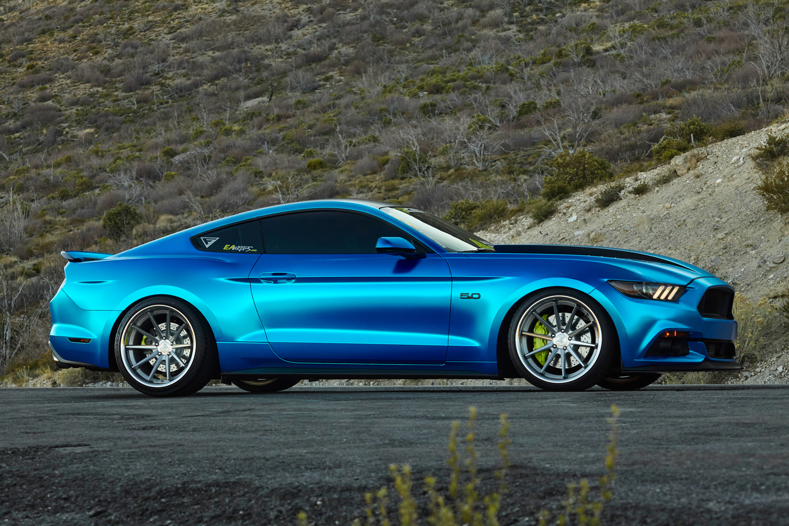 Ferrada-Wheels-2016-Matte-Chrome-Blue-Mustang-Machine-Silver-FR4-Wheels-6-of-8.jpg