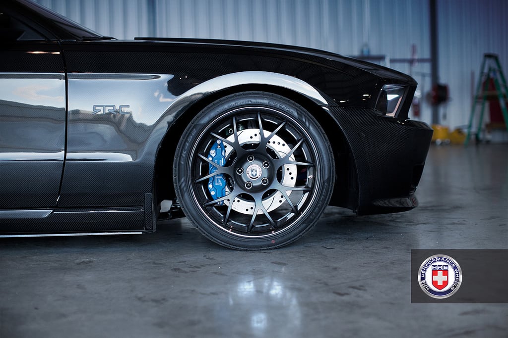 FORD-MUSTANG-CARBON-FIBER-BODY-HRE-FORGED-WHEELS.jpg