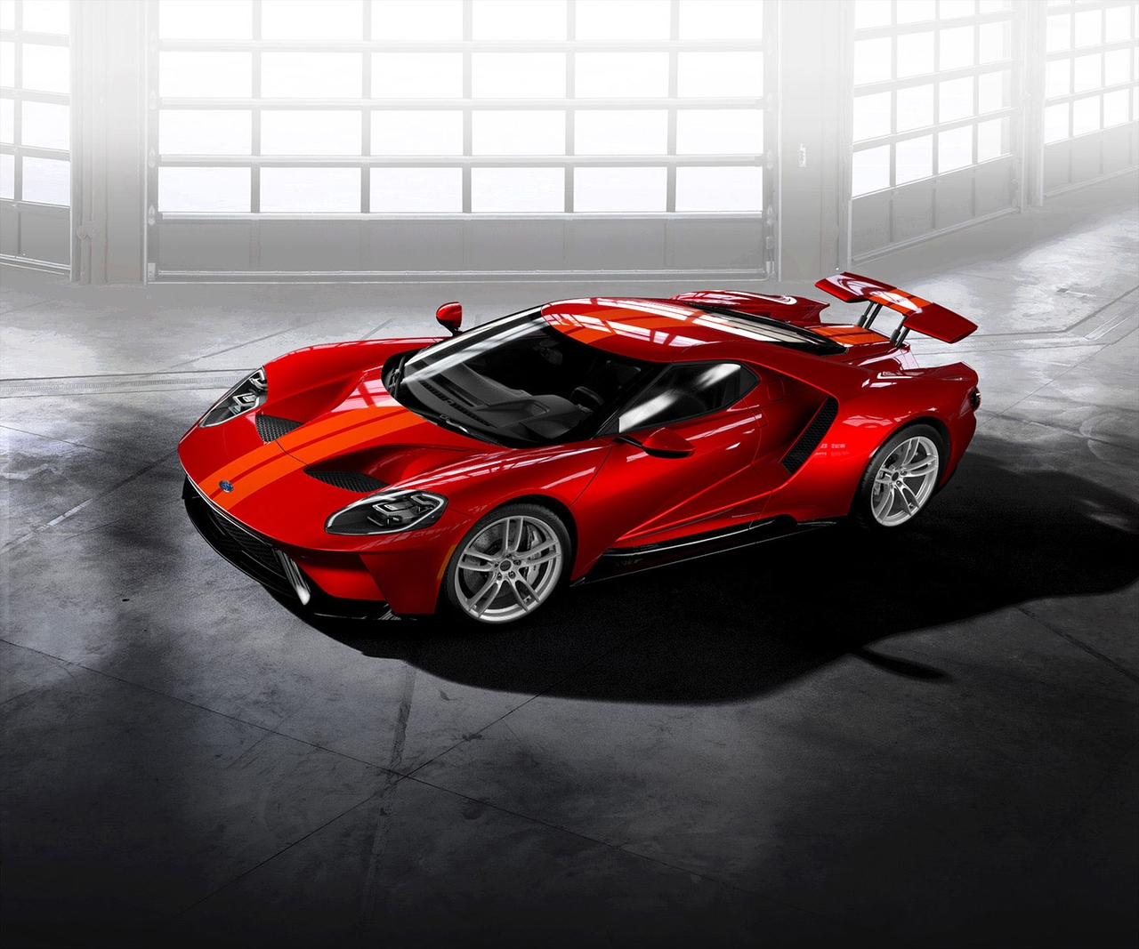 Ford_GT_Red-and-Orange.jpg