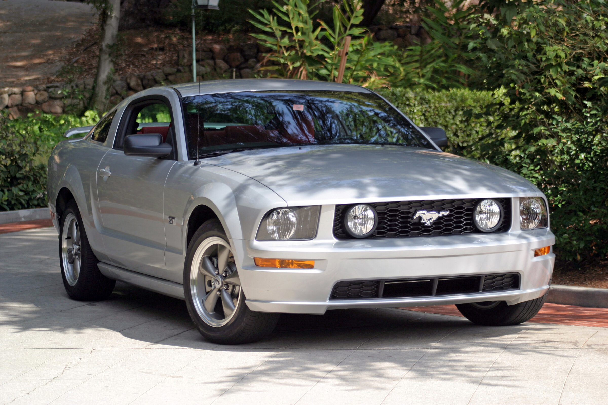 ford_mustang_gt_83.jpeg