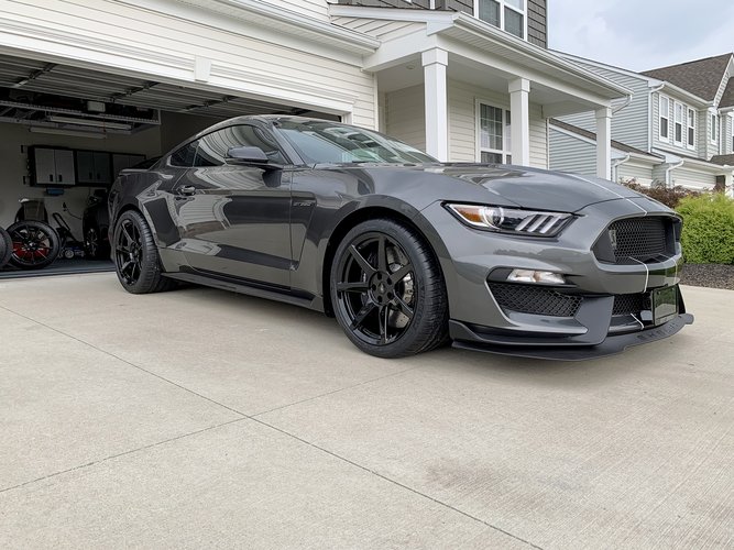 gt7_r_forged_wheels_ford_shelby_gt350_rspecs_wheels_01_9a12dad4254d538eb79d3a5c3e041fc5d8b74c6e.jpg