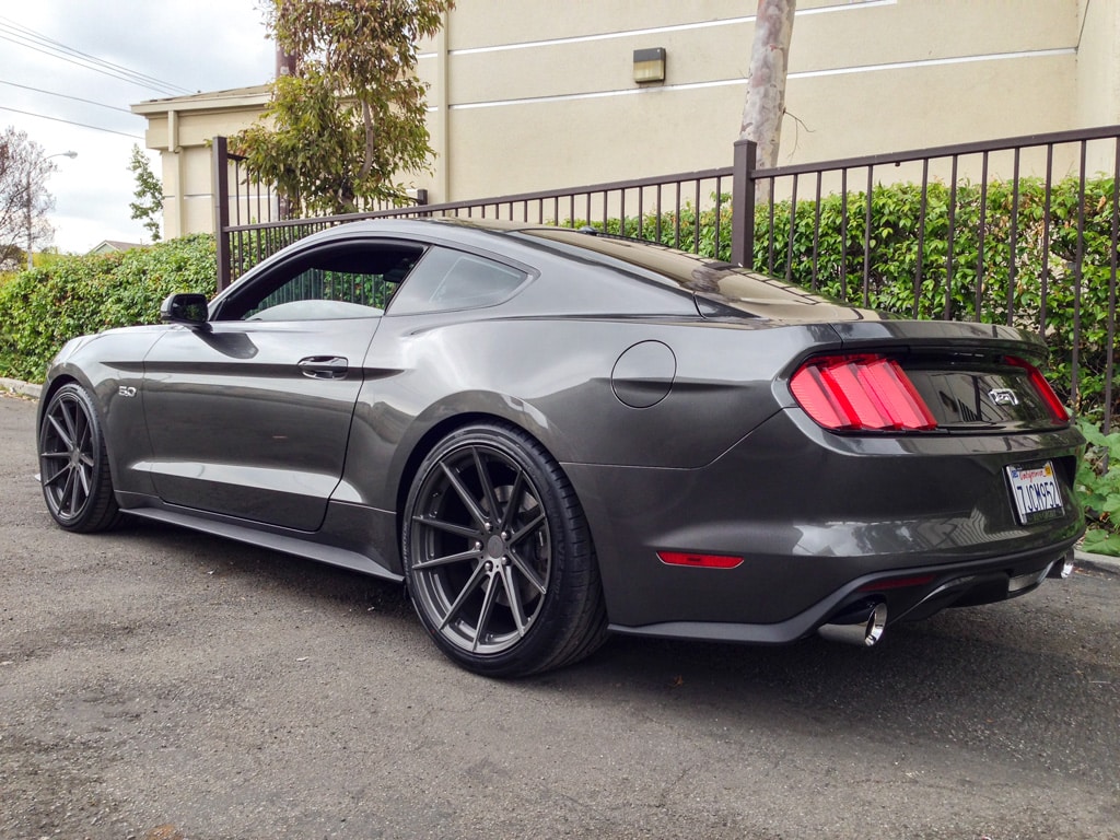MAGNETIC-FORD-MUSTANG-S550-GT-TSW-BATHRUST-20-INCH-DEEP-CONCAVE-LIGHTWEIGHT-WHEELS.jpg