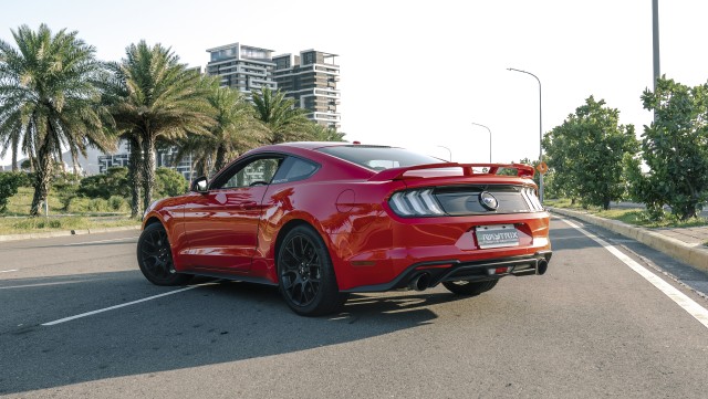 -mustang-2-3l-ecoboost-facelift-armytrix-exhaust-performance-tuning-upgrade-price-mods-review-00.jpg