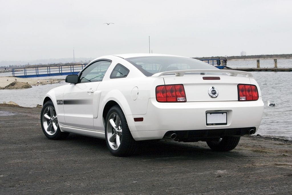 Mustang 2009 1024x.jpg