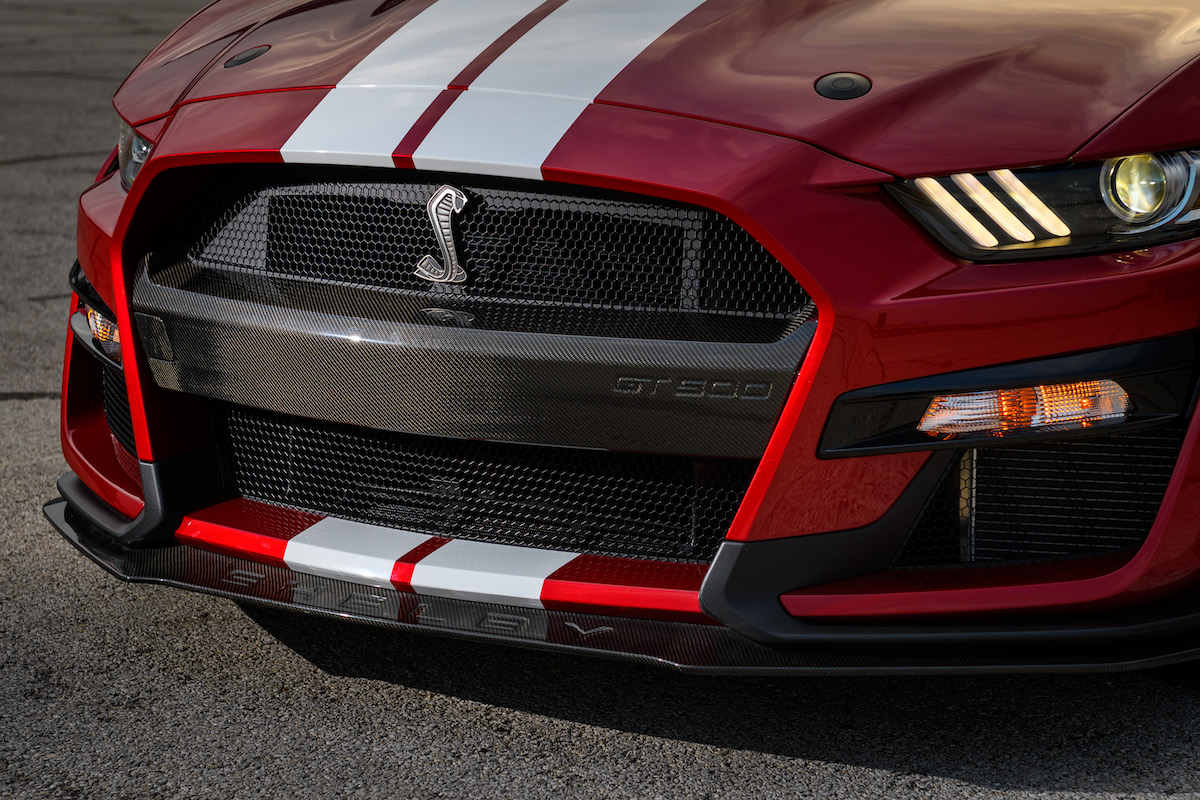 Ford Performance Debuts Shelby GT500 Carbon Fiber Upgraded Exterior