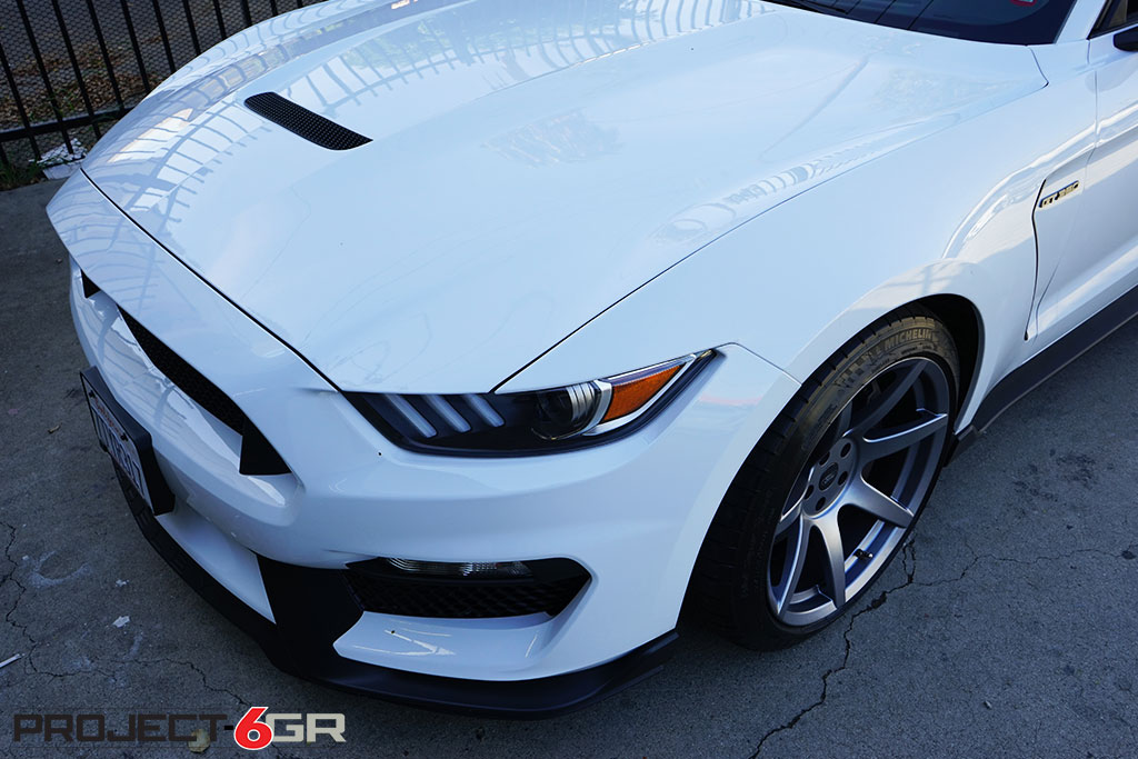 project-6gr-wheels-graphite-white-ford-mustang-s550-gt350-07_25288838729_o.jpg