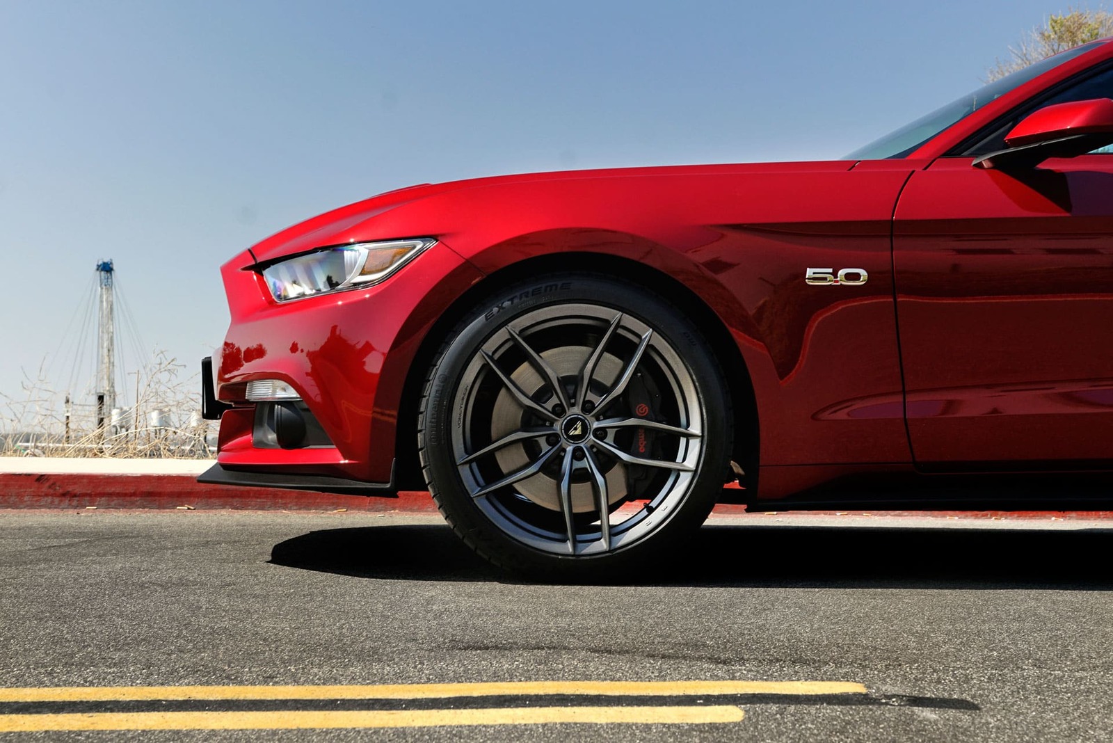 RACE-RED-FORD-MUSTANG-GTPP-S550-VORSTEINER-VFF105-CARBON-GRAPHITE-CONCAVE-MUSTANG-WHEELS-3.jpg