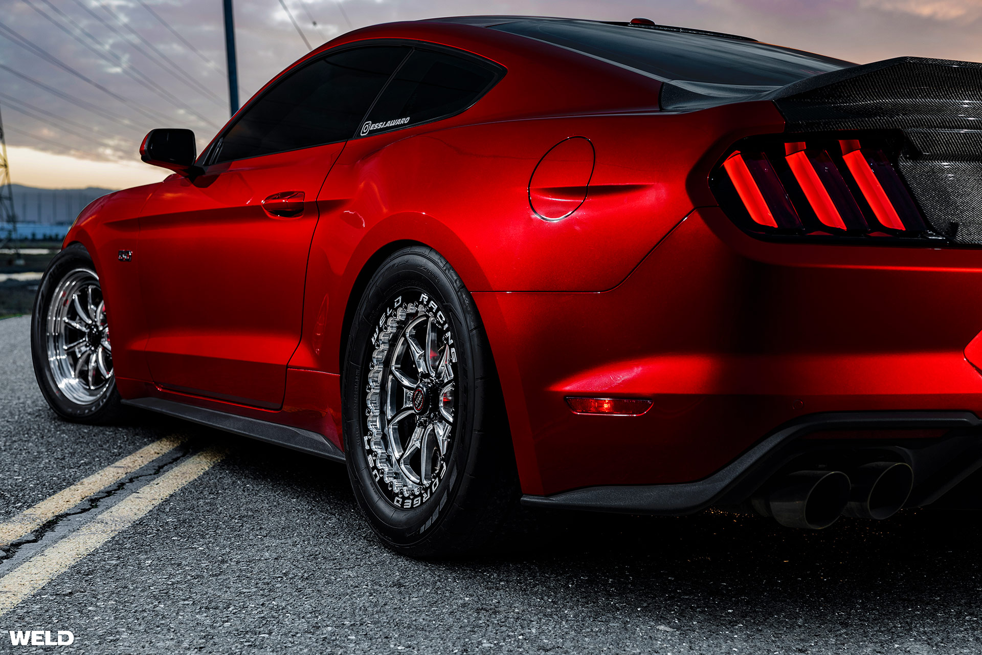 red-ford-mustang-s550-drag-racing-weld-rts-s80-forged-beadlock-skinny-front-runner-wheels-l.jpg