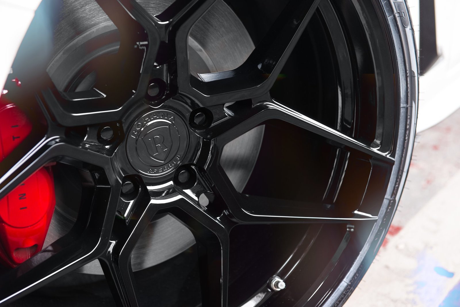 rohana-rfx11-gloss-black-rotory-forged-concave-wheels.jpg
