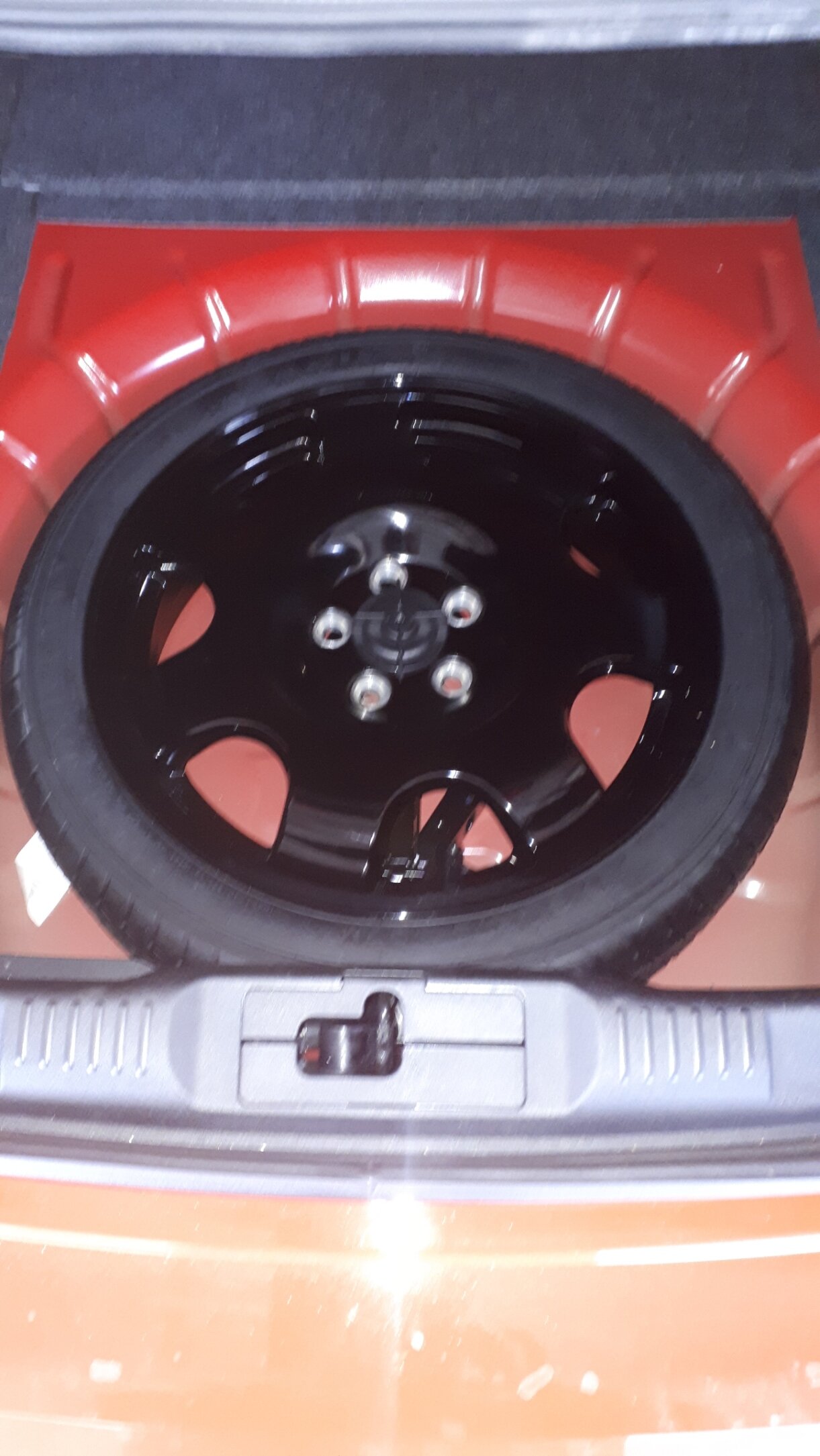 spare tire kit (2).jpg