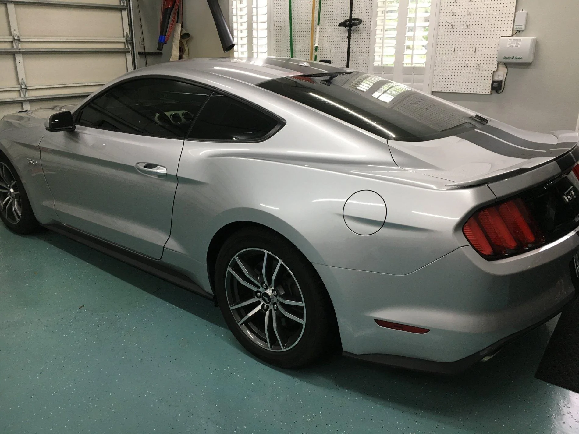 Ford mustang dd