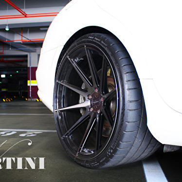 vertini-rf1.3-gloss-black-machined-dark-tinted-face-concave-rotory-forged-wheels.jpg