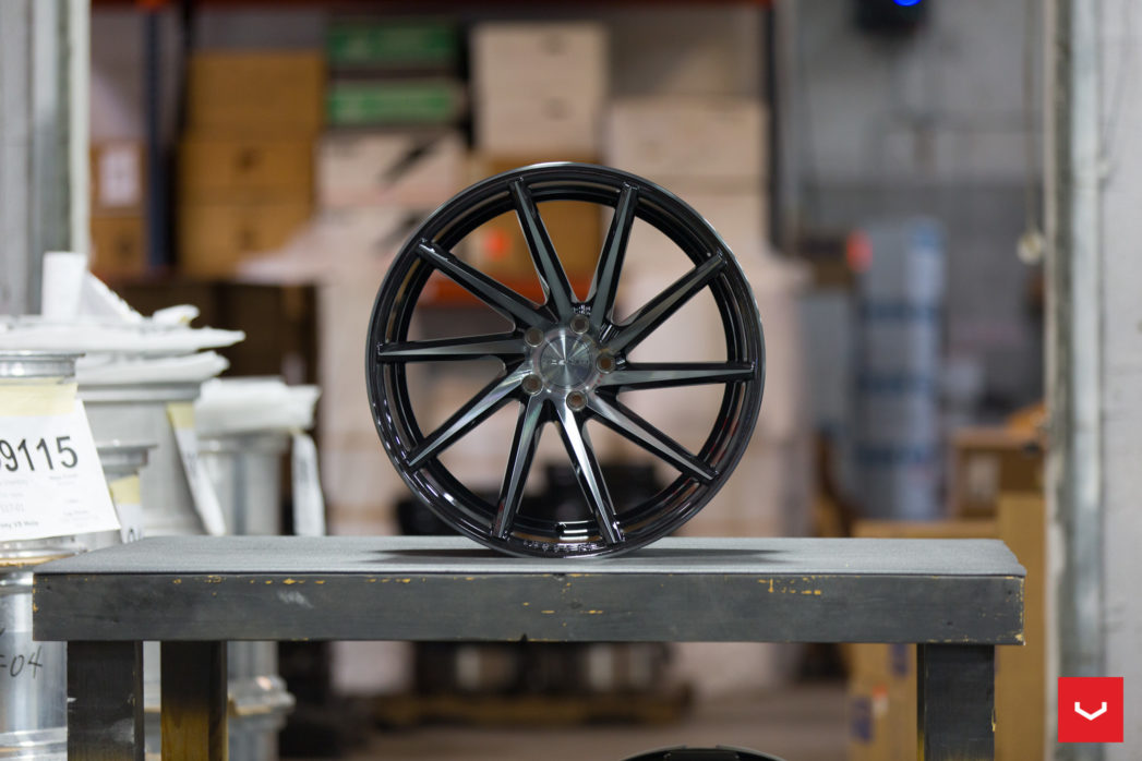 Vossen-CVT-Wheel-Tinted-Gloss-Black-CV-Series-%C2%A9-Vossen-Wheels-2018-1003-1047x698.jpg