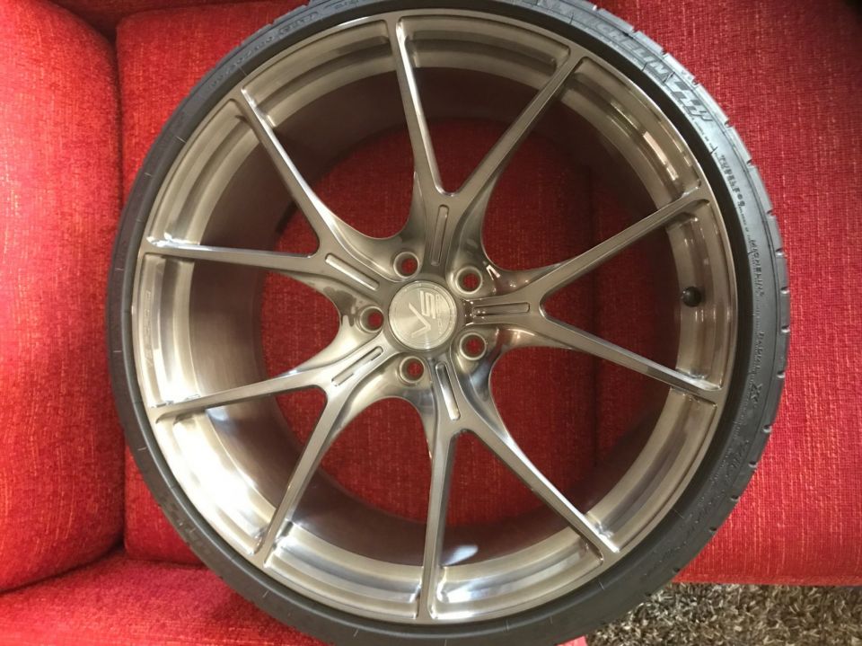 vs-forged-vs08-brushed-bronze-concave-wheels.jpg