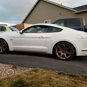 Bronze SVE R350 19x11" square with 305/30/19 RE71R