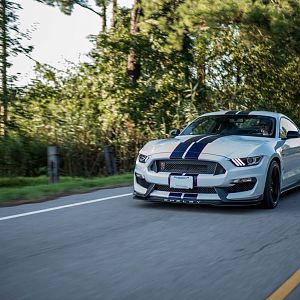 GT350R Photoshoot-9c