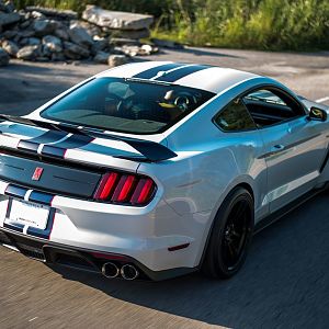 GT350R Photoshoot-13c