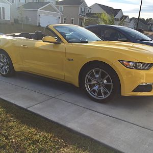 2015 Mustang Front 3/4