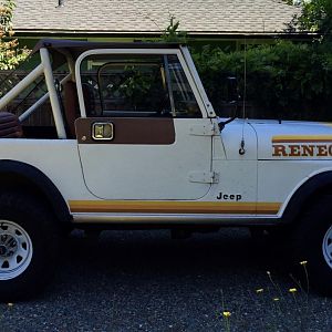 "The Duke"
Completely original 1982 Jeep CJ7
Summer Ride, Dog park extraordinaire!