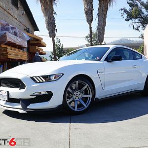 project 6gr wheels graphite white ford mustang s550 gt350 01 30888320576 o