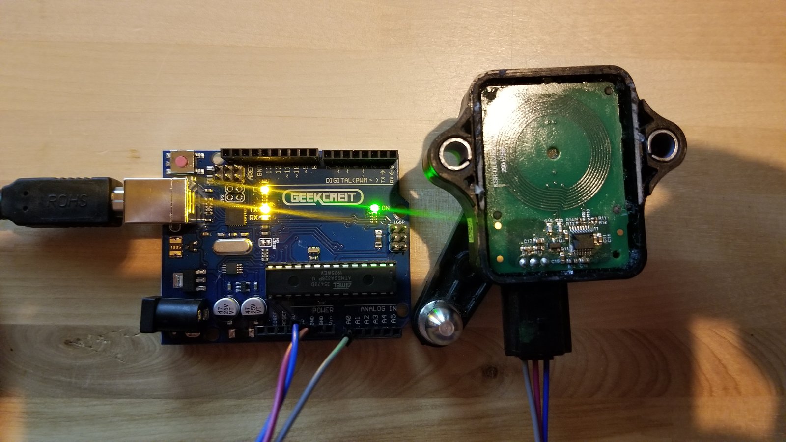 Arduino connected to leveling sensor